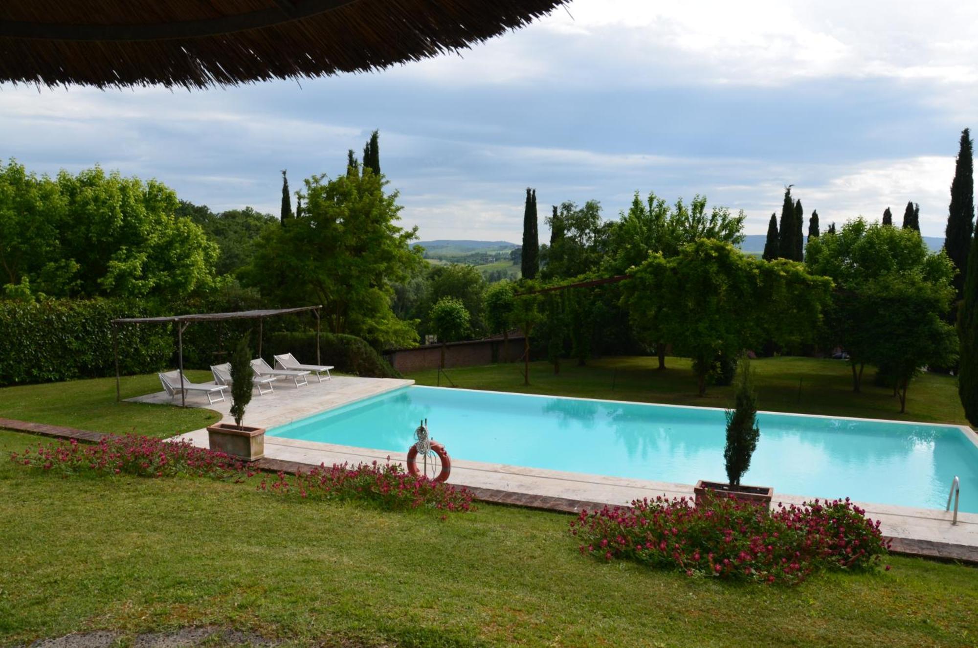 Agriturismo Sant'Alfredo Monteroni dʼArbia Exterior foto